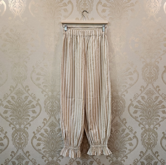 Local Woman Ruff Pants Milk Chocolate - Picture 2 of 7